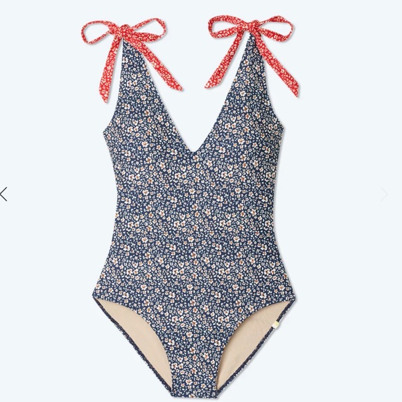 summersalt Other - Summersalt Tie Backflip One-Piece Swimsuit in Red & Blue Floral. Size 4.